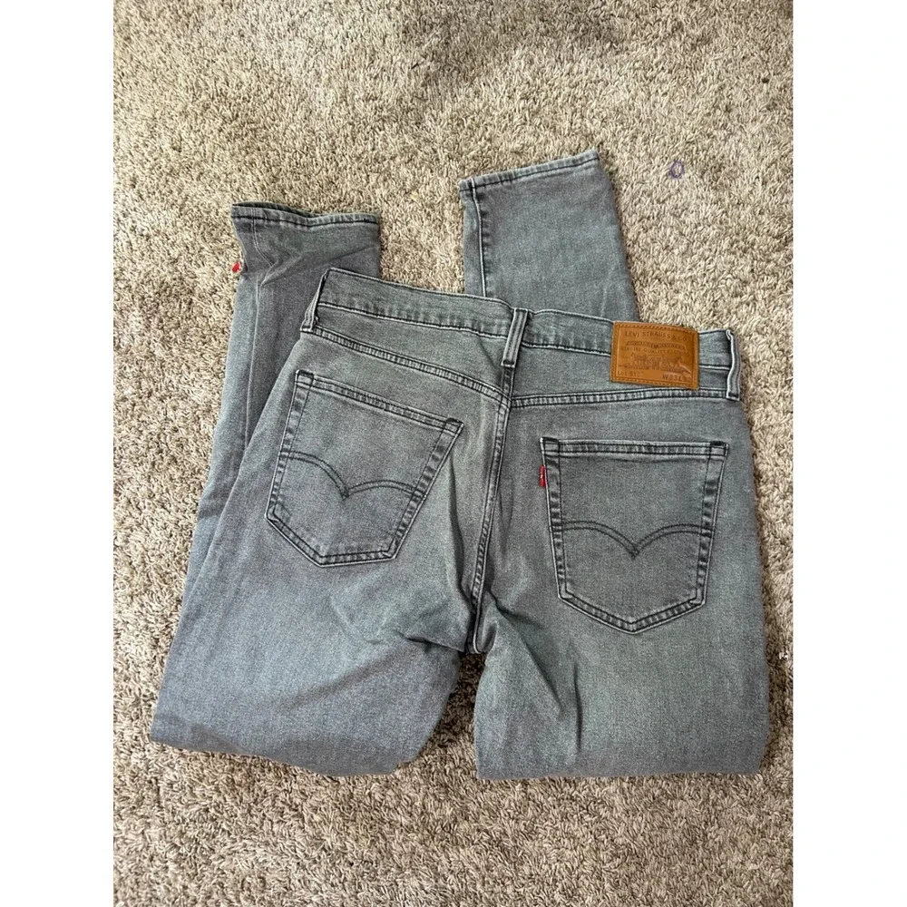 Levis pristine like